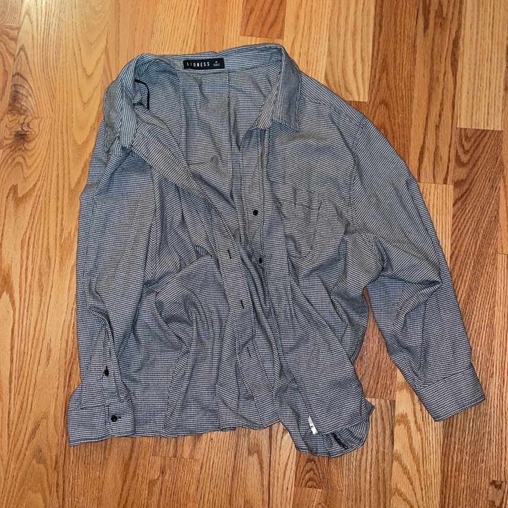 Lioness houndstooth button up oversized